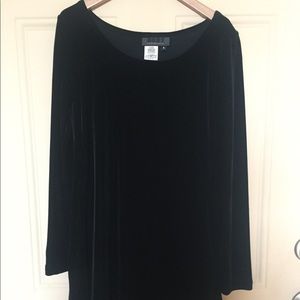 Black velvet A-line swing dress